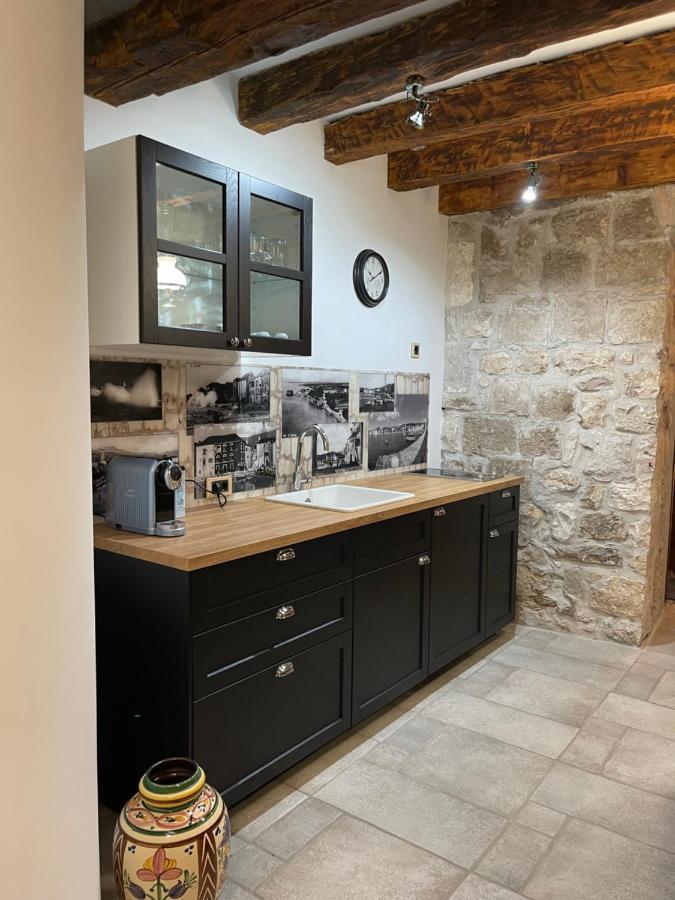 Villa Gabine Kastela Ngoại thất bức ảnh