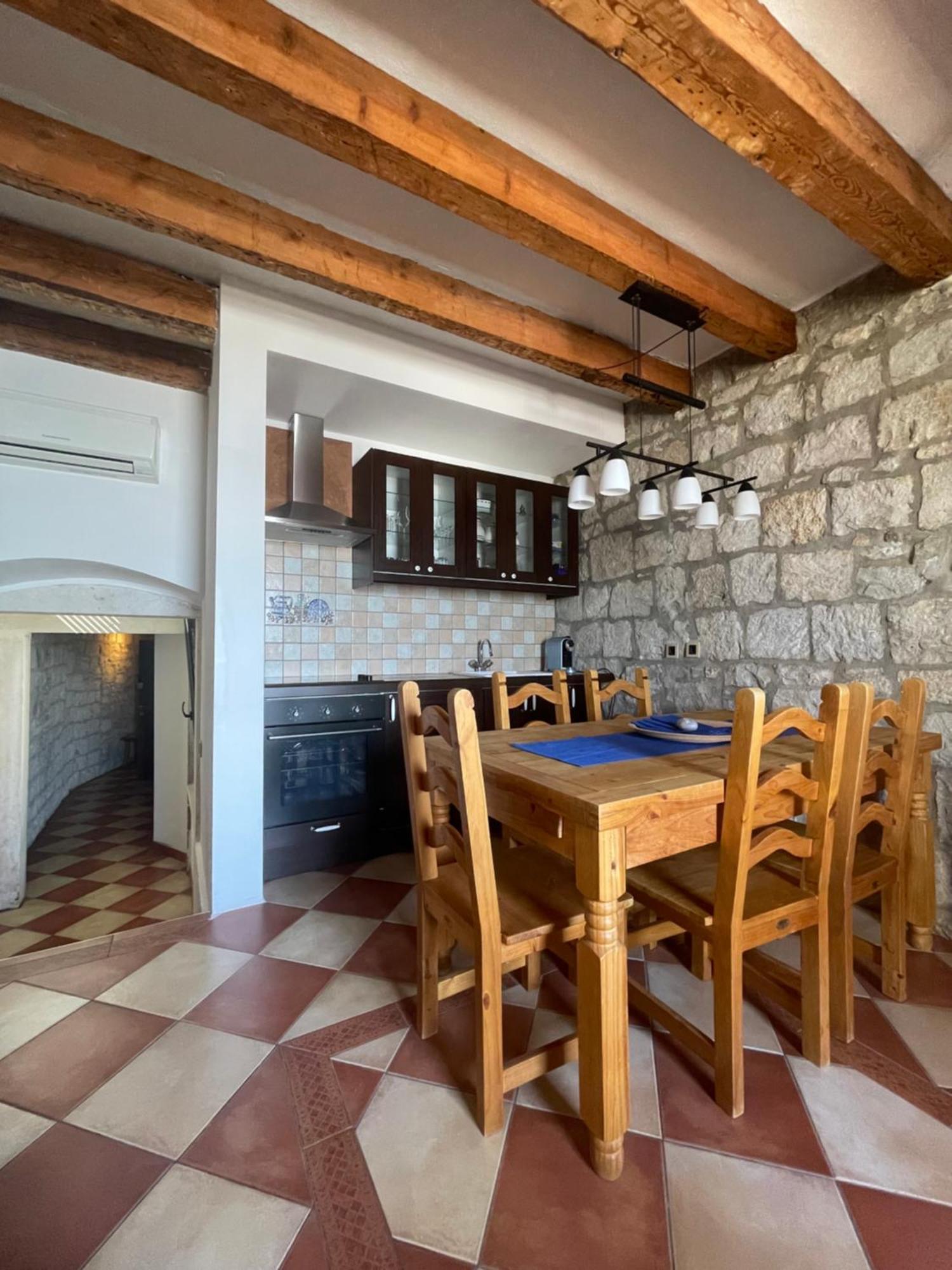 Villa Gabine Kastela Ngoại thất bức ảnh
