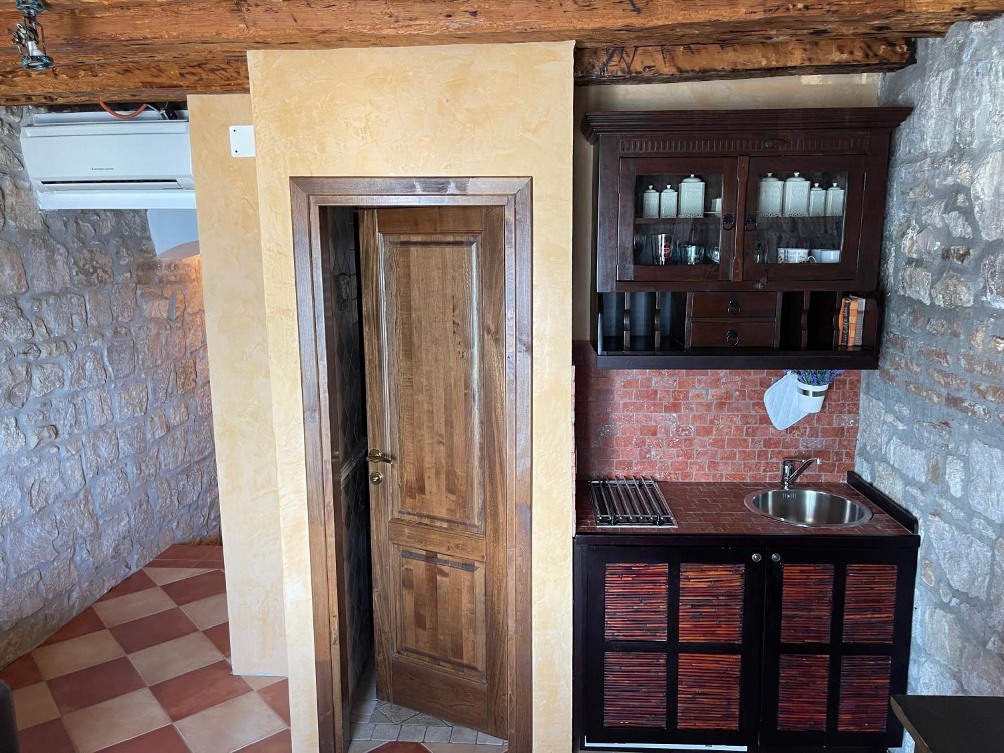 Villa Gabine Kastela Ngoại thất bức ảnh